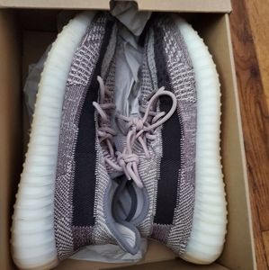 Yeezy boost 350 V2 'Zyon'